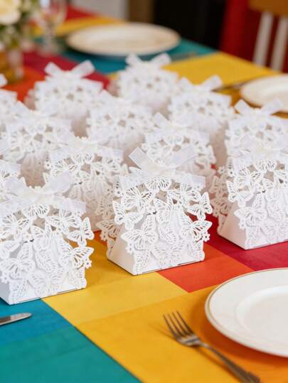 50pcs/25pcs Per Pack Laser Cut Hollow Butterfly DIY Craft Box, Gift Box, Wedding Favor Box - Suitable For Snack Packaging, Party, Bridal Shower, Valentine's Day, Engagement, Anniversary, Birthday, White