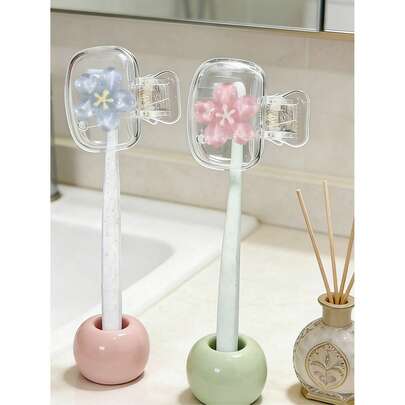 2个装樱花图案便携式牙刷套，可爱樱花设计，透明白色旅行牙刷收纳盒；清新可爱风格，春日元素；便携式牙刷头保护套，牙刷收纳夹，牙刷保护套，牙刷头保护，便携易带设计，旅行防尘牙刷盖，是送给情侣、朋友、家人、老师和旅行爱好者的理想礼物，居家和宿舍必备。