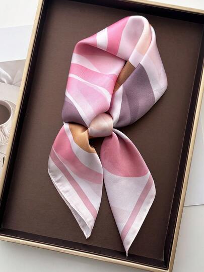 1条仿丝佩斯利花纹印花方巾，新款多功能领巾、腰带、发饰、时尚围巾，女士适用