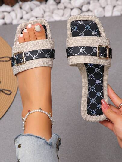 Dép xăng đan đế bằng mũi vuông chống trơn trượt dành cho nữ, dép hở mũi mùa hè đa năng, trang trí dây đai thời trang, tối giản và thanh lịch, phù hợp cho mặc hàng ngày, lễ hội, tiệc tùng và ở nhà.