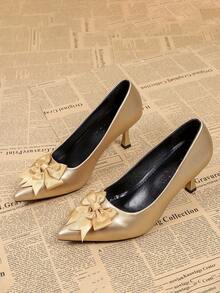 时尚蝴蝶结套脚式女士高跟鞋，仙女风百搭尖头高跟鞋，适合商务、派对、婚礼等场合。 - 金色 - 查看 2