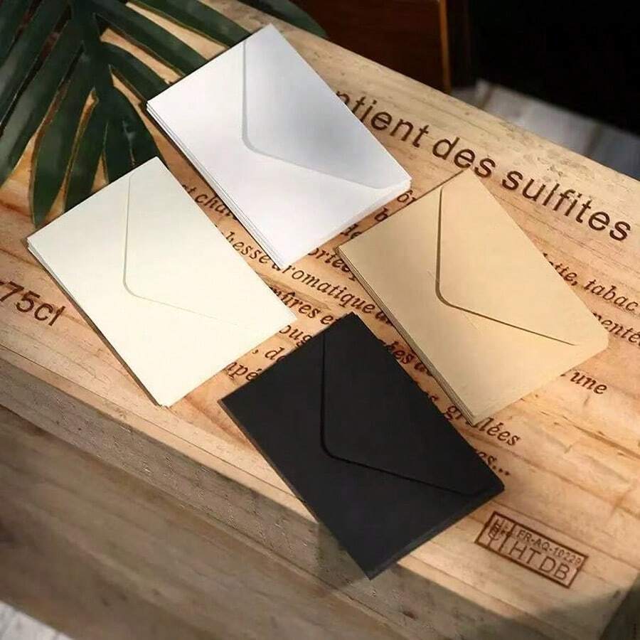 10/30pcs Vintage Square Mini Envelopes, Kraft Paper Envelopes, Small Cards, Black & White, Minimalist Design, Random Style
