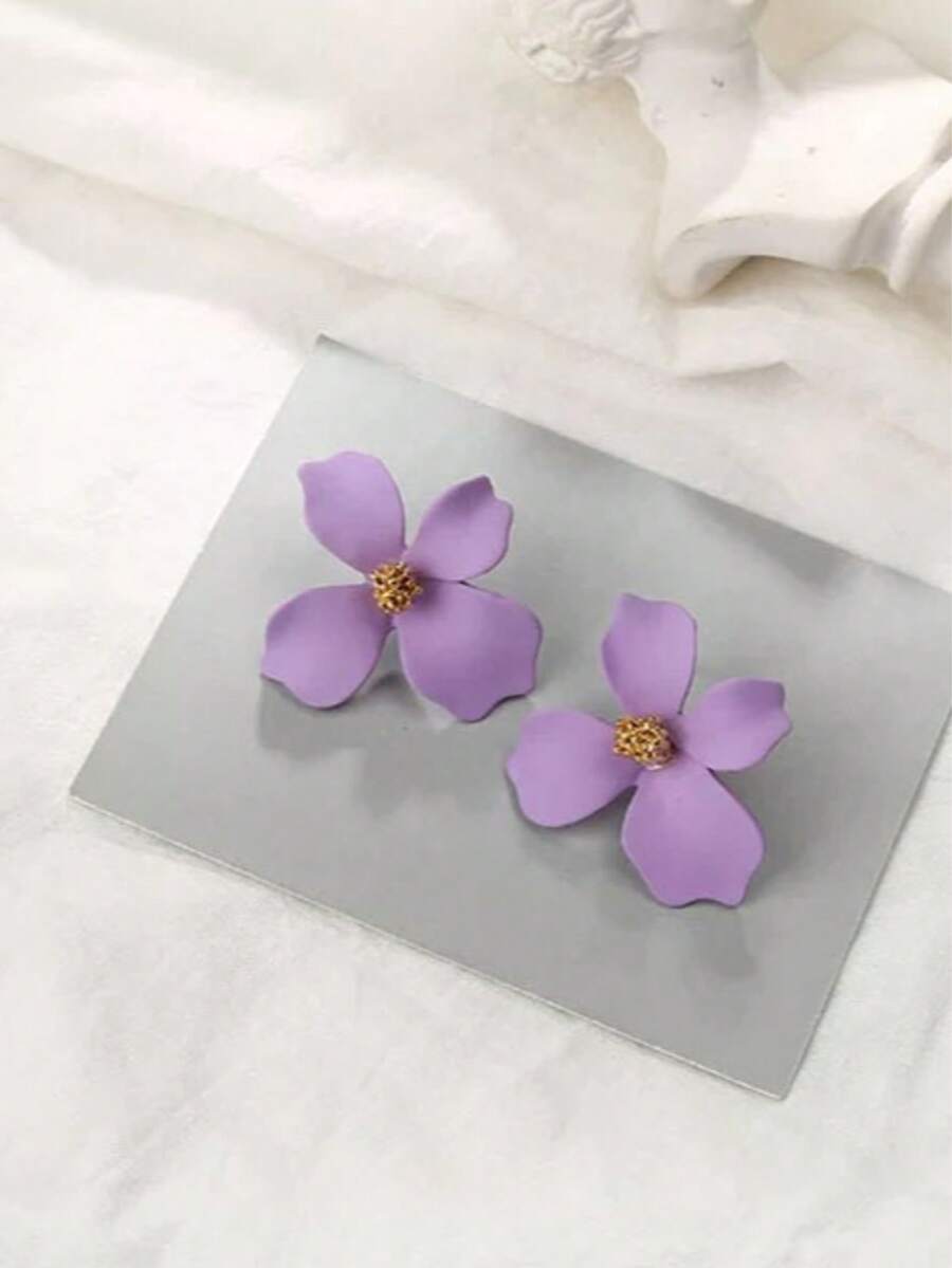1 par de pendientes de flor morada con diseño elegante y versátil, adecuados para el uso diario y festividades de las mujeres - flores - Ver 1
