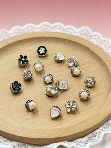 10pcs Anti-Slip Clips, Anti-Flashing Clips, Rhinestone Brooch, No Sewing Required, Detachable Collar Fasteners - Multicolor - View 5