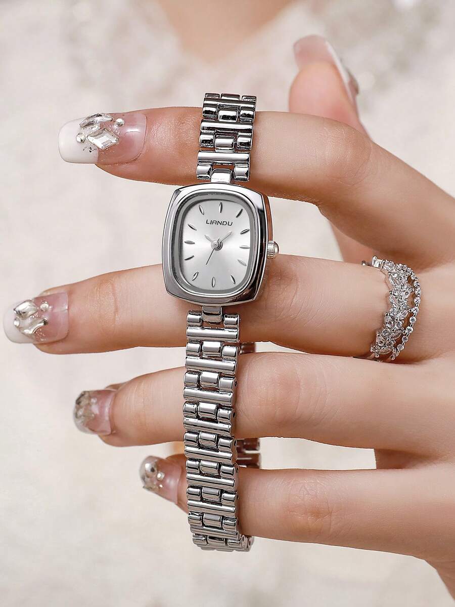 LIANDU 女士复古优雅简约风格腕表。这款方形石英表配有可拆卸表带，非常适合日常佩戴。是生日礼物、开学礼物、感恩节礼物或情侣礼物的完美之选。