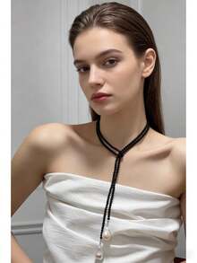 1件法式优雅复古小众设计不对称珍珠水晶项链，百搭长款锁骨链，适合日常、派对、旅行等各种场合。 - a - 查看 5