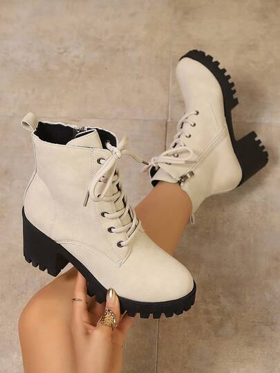 European & American Minimalist Chic Autumn/Winter New Arrival Western High Heel Ankle Boots With Metal Belt, Rhinestone Buckle Decor, Chunky Heel, Thick Sole, Boots