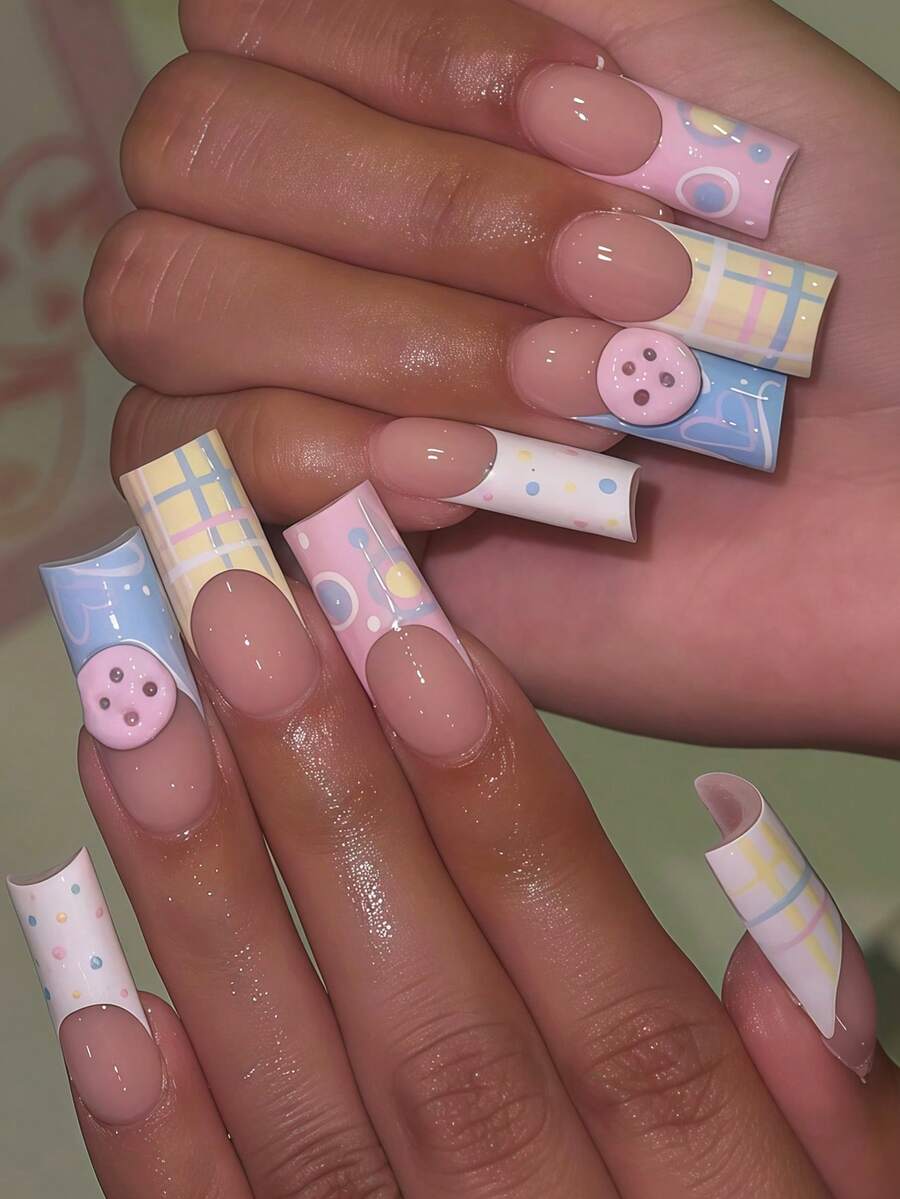 24 piezas de pegatinas acrílicas para uñas cuadradas medianas, con diseños de bloques de color pastel, cuadros, botones rosas, corazones y círculos estilo Y2K, y lunares de colores. Incluye cinta adhesiva y lima de uñas mini, adecuado para mujeres y niñas, agregando encanto Y2K a tu apariencia - Multicolor - Ver 1