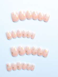 24片装短方形假指甲，金色星星可爱合金亚克力材质，按压式美甲凝胶美甲套装（附赠：果冻胶和指甲锉），适合女性日常约会派对等场合。 - 彩色 - 查看 3