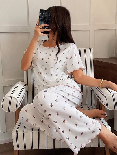 Dreamivo Blusa de manga corta con estampado floral combinada con pantalones de cintura elástica para mujer