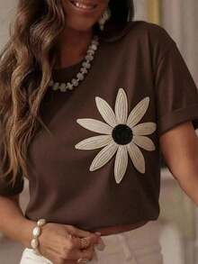 Stylish Women's Daisy Print T-Shirt - New Release - 100% Cotton T-Shirt - Loose Oversized Plus Size T-Shirt - Asphalt Vibe - 鏽棕色 - 查看 2
