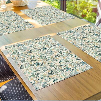 2/4/6 件装春绿色花卉餐垫，100% 涤纶材质，尺寸 12.5*16.5 英寸，主题厨房餐垫配件，这款餐垫非常适合派对装饰、厨房和餐桌装饰以及室内外装饰。