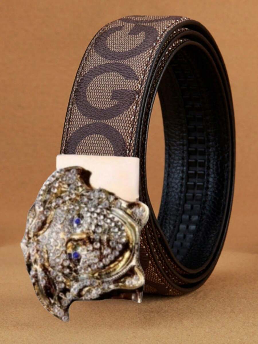 男士棘轮皮带，配金色美杜莎扣环 - 闪亮水晶字母印花腰带，可调节滑扣皮带 - 彩色 - 查看 1