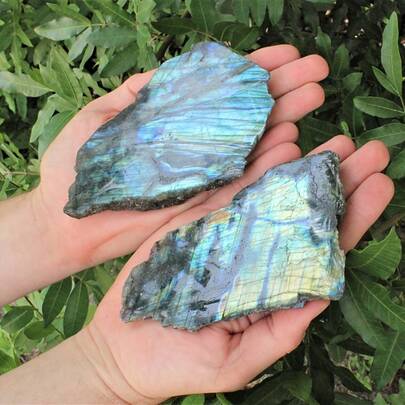1pc High Quality Natural Labradorite Slab, Includes Labradorite Crystals, Moonstone And Glowing Stones, For Natural Indoor Decor