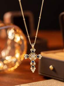 1件铜质微镶锆石奢华大方十字架项链，女士款，心形十字架吊坠项链，精致金十字架项链，直立十字架首饰，初领圣餐项链 - 彩色 - 查看 6