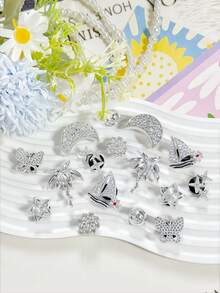 16/18 pièces Série or/argent (paysage marin, palmier, voilier, fleur etc.) Décorations de chaussures, Breloques de chaussures amovibles, Élégant à la mode, Convient pour les sandales, les pantoufles, Idéal pour les cadeaux de vacances - Multicolore - Voir 3