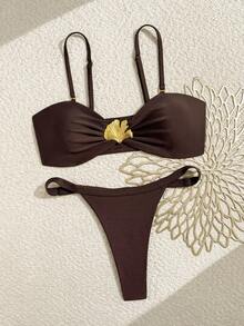 Outfit da spiaggia di moda da donna, decorazione a foglia di ginkgo in metallo, design con spalline staccabili e regolabili, elegante per spiaggia quotidiana, viaggio, festa, abbigliamento da spiaggia primavera/estate, sexy bikini a due pezzi con schiena scoperta per vacanze - Colore mogano - Visualizzare 2