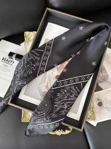 新款70厘米方形女士围巾，星形印花，适合户外防晒，也可作为服装配饰。 - 黑星星 - 查看 3