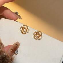 1 Đôi bông tai bạc S925 thiết kế hình trái tim rỗng, đính đá Cubic Zirconia, món quà trang sức sang trọng dành cho phái nữ. - Vàng - Xem 4