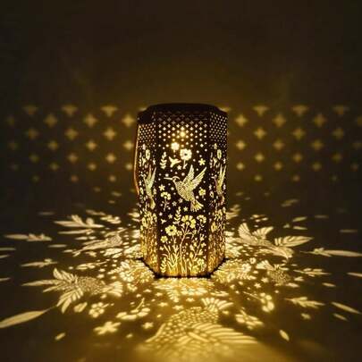 Solar Lanterns Lights Outdoor Waterproof Hummingbird/Dragonfly Elegant Garden Decor Birthday Gifts For Women Mom Grandma Sister Metal Hanging Solar Lights Outside Decorations For Backyard, Patio, Lawn, Porch