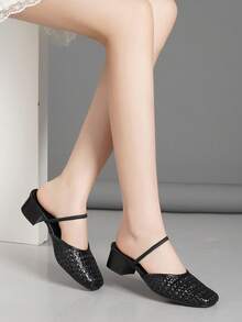 Giày sandal cao gót màu đen dành cho nữ, kiểu dáng thời trang với chi tiết đan rỗng và quai ngang, giày bít mũi hở gót thanh lịch cho mùa hè. - màu đen - Xem 2