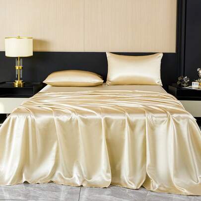 Bộ ga trải giường 4 món màu trơn ánh sâm panh, chất liệu giả lụa satin, bao gồm 1 váy giường, 1 ga trải giường và 2 vỏ gối (không bao gồm ruột gối). Bộ váy giường satin cao cấp, có các kích cỡ: Siêu lớn, Lớn, Đôi tiêu chuẩn, Đơn. Độ sâu váy giường lên đến 11,8 inch. Vỏ gối satin mềm mại, thoáng khí và chống nhăn, giúp nâng cao chất lượng giấc ngủ với vẻ ngoài sang trọng như khách sạn. Một món quà lý tưởng cho bố mẹ, bạn bè, bộ ga giường ký túc xá hoặc bộ ga giường mùa tựu trường.