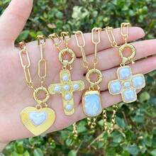 优雅女士大号仿珍珠十字架项链，铜镀金回形针链，个性项链首饰 - 金黃色 - 查看 1