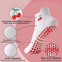 Damen süße Kirsche rutschfeste Yoga Socken, Silikon Anti-Rutsch Pilates Socken, bequeme atmungsaktive Mittelhoch Sport Socken, Indoor Fitness Barfuß Training Socken, geeignet für Frühling und Sommer - Verschiedenfarbig - Übersicht 5