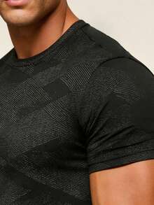 AHTELB 男士夏季冰丝速干短袖T恤，格子提花圆领冰丝T恤，户外运动透气健身半袖衫，高弹力运动服，舒适修身运动服 - 黑色 - 查看 3