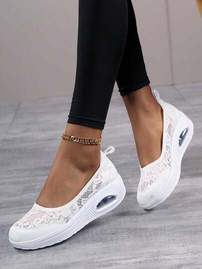 Women Breathable Lightweight Lace Mesh Walking Shoes Slip-On Floral Lace Pattern Round Toe Low-Top Platform Wedge Heel Sneakers Casual Comfort Style For Women Daily Walking Work Travel Spring Summer White Fabric Mesh Slip-On Shoes