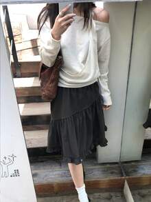 韓系街頭風波點拼接不對稱掛脖露肩長袖T恤 - 杏色 - 查看 8