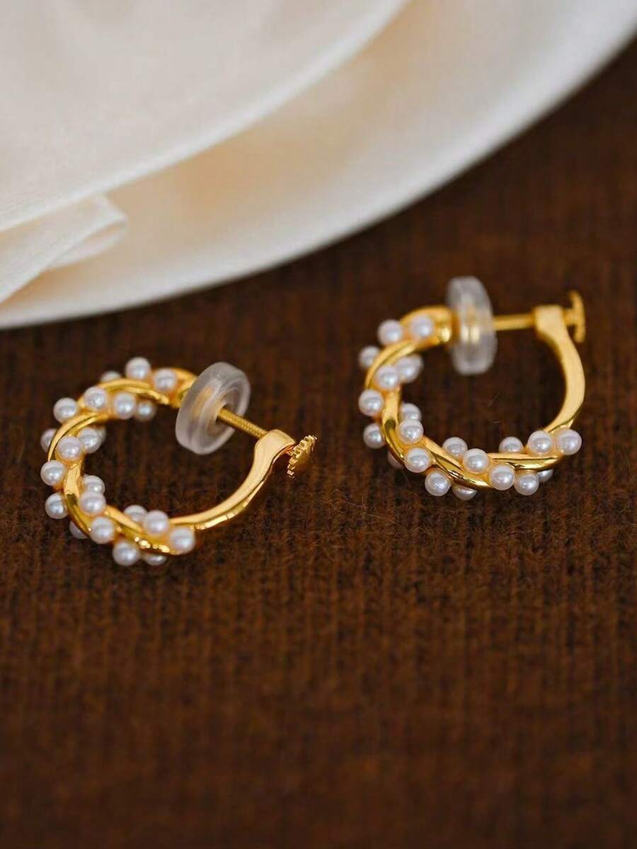 1 Pair Fashion New Faux Pearl Integrated Earrings For Women, Clip-On Spiral Earrings Without Piercing, Suitable For Daily Wear - Ear Clip - View 1