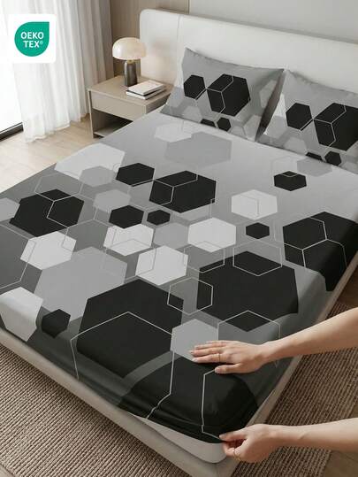 1pc Fitted Sheet, Mattress Protector Cover, Simple Geometric Bedsheet, Soft Home Textile, Fits 9-Inch Thick Mattress, Wrinkle-Free, Breathable, Suitable For All Bed Sizes, Home Bedding And Dorm Essential, Bedroom Decor, Fluffy Bedding, Gift For Her, Queen/King Size, Machine Washable, No Pillow And Pillowcase Included