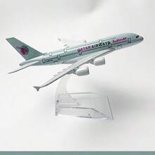 Mô hình máy bay Airbus 747 & 380 kích thước 16cm, lý tưởng cho người sưu tập mô hình máy bay và là lựa chọn quà tặng tuyệt vời cho sinh nhật, ngày lễ và đồ chơi - Bao gồm các hãng hàng không từ châu Á, châu Âu, Ả Rập Xê Út và Boeing 787. - Nhiều màu - Xem 12