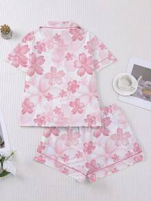 2pcs/Set Conjunto de pijama para mujer, estampado de pétalos florales, ropa de estar en casa para mujer, atuendo de vacaciones de primavera/verano, top de manga corta con solapa y pantalones cortos, se puede usar en el exterior - Rosa - Ver 2