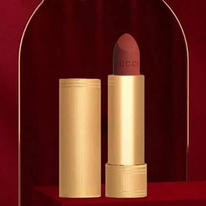 Gucci أحمر شفاه مطفي من جوتشي 505 للنساء