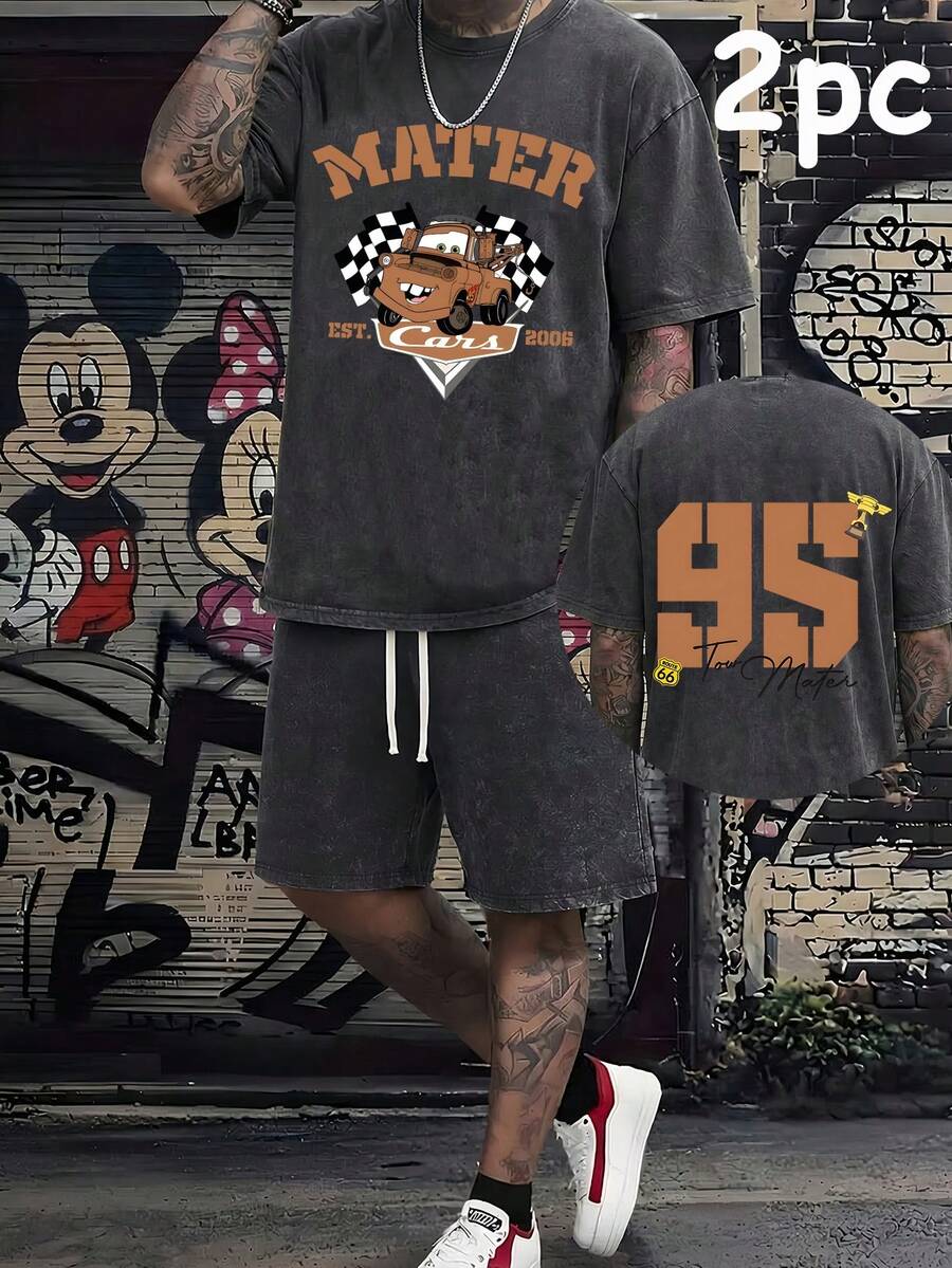 (2pcs) Disney Official Licensed Cars Mater Pattern And 95 Letter Print, Retro Washed 180g Pure Cotton T-Shirt And Retro Washed 290g Pure Cotton Shorts Set, Men's T-Shirt, Casual And Comfortable, Fashionable Pure Cotton T-Shirt, Men's Summer Washed Pure Cotton Shorts, Retro T-Shirt, Patterned T-Shirt - Đen + Đen - Xem 1