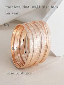 Bộ 6 vòng tay sang trọng có thể xếp chồng lên nhau, dành cho bé từ 2-8 tuổi, với họa tiết hoa caro. - Nhiều màu - Xem 10
