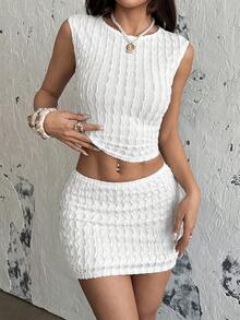 迪拉·波莉女士的夏季休闲简约纯色纹理面料套装，包括一件透视背心和一条裙子两件套。非常适合夏季日常穿着、约会、海滩度假、休闲装扮以及搭配白色服装。 - 白色 - 查看 4