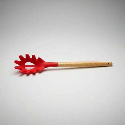 Pegador Massas Silicone Macarrão Salada Grande 32cm Cor Vermelha Cabo De Madeira Resistente