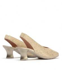PITILLOS CALZADOS PITILLOS, S.A. FLUCHOS,S.L. Women Pumps - 金色 - 查看 5