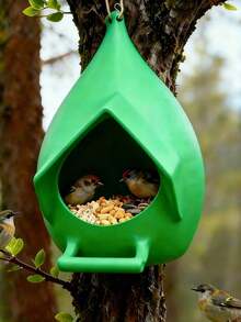 小巧的悬挂式喂鸟器，球形设计防止积水，底部设有排水孔，轻便易清洁，适合麻雀、蜂鸟等小型鸟类，可用于庭院、林地、屋檐下等场所。 - 500ml - 查看 10