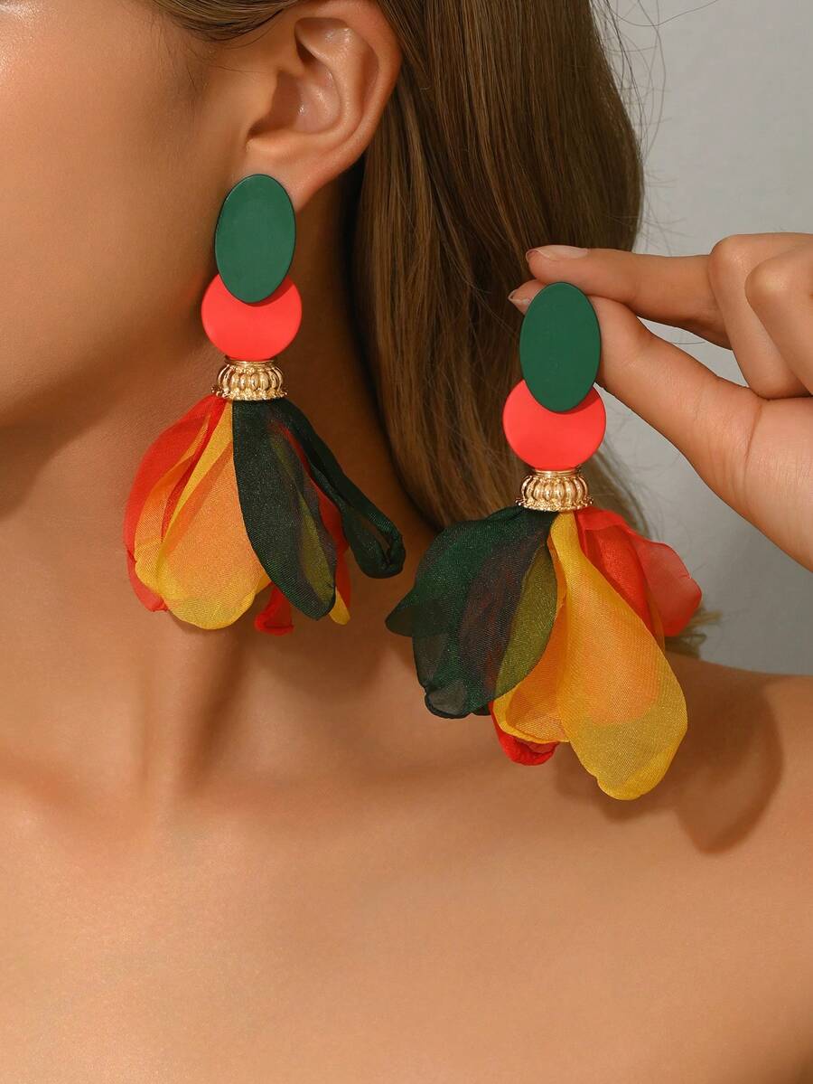 1 Paar übertriebene elegante böhmische rote gelbe grüne bunte Blumenstoff DIY Patchwork Blumenanhänger C-förmige bunte Stoffstreifen Blumen Ohrringe, mehrere Stile erhältlich, Damenschmuck Ohrhänger, Party Feiertag besonderer Anlass Ohrring Geschenk, aufgrund der handgefertigten Natur können Größe und Farbe leicht variieren, bitte verstehen - Verschiedenfarbig - Übersicht 1