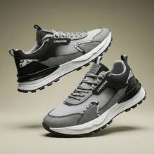 Tenis Deportivos para Hombre, Calzado Casual de PU y Malla Transpirable con Cordones, Sneakers Urbanos de Estilo Retro con Suela Gruesa Antideslizante y Amortiguadora, Zapatos de Deporte Ligeros y Suaves para Caminar, Calzado de Moda Versátil y Resistente al Desgaste para el Uso Diario, Tenis Modernos de Suela Flexible con Agarre Fuerte, Calzado Masculino Cómodo y Elegante para Correr o Entrenar en el Gimnasio, Calzado para Caballero de Alta Calidad con Diseño Clásico y Vanguardista. - Gris - Ver 9