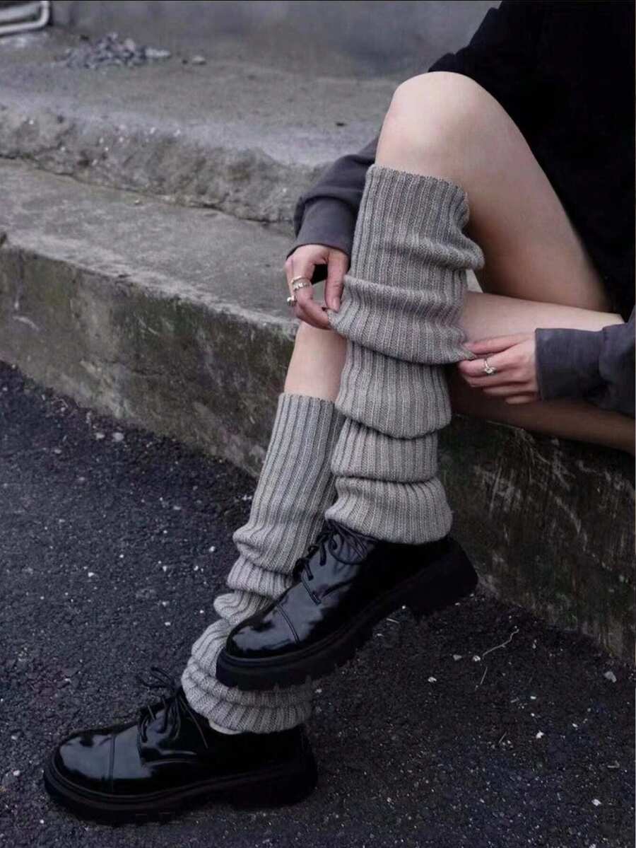 1双女士针织长袜，竖条纹中筒袜，简约宽松垂坠设计，复古日系风格，适合春秋季上学、通勤穿着，时尚个性长袜 - 灰色 - 查看 1