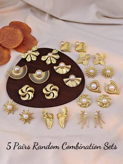 5对珍珠耳环套装，包括心形、贝壳形、不对称太阳纹、条纹扇形珍珠耳环，金色耳环套装，波西米亚风格不锈钢首饰，展现个性