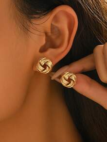 1 Pair Delicate Twisted Knot Wrap Around Earrings, Versatile & Suitable For Daily Wear - Gold - View 1