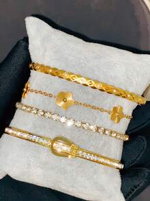 Bộ 4 vòng tay mạ vàng sang trọng, 4 vòng tay hình cỏ ba lá và khóa cài đính pha lê, trang sức tối giản có thể đeo chồng lên nhau, thích hợp cho đám cưới và tiệc tùng. - Vàng - Xem 9