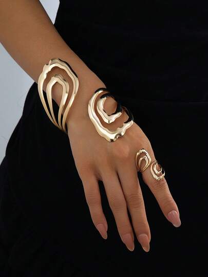 2pcs Hollow Geometric Bangle Bracelet And Ring Set For Women