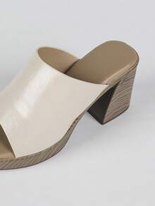 Women's Beach Holiday PU Leather Glossy High Heel Sandals, Party Beach Summer Wooden Texture Platform Sandals - Apricot - View 8